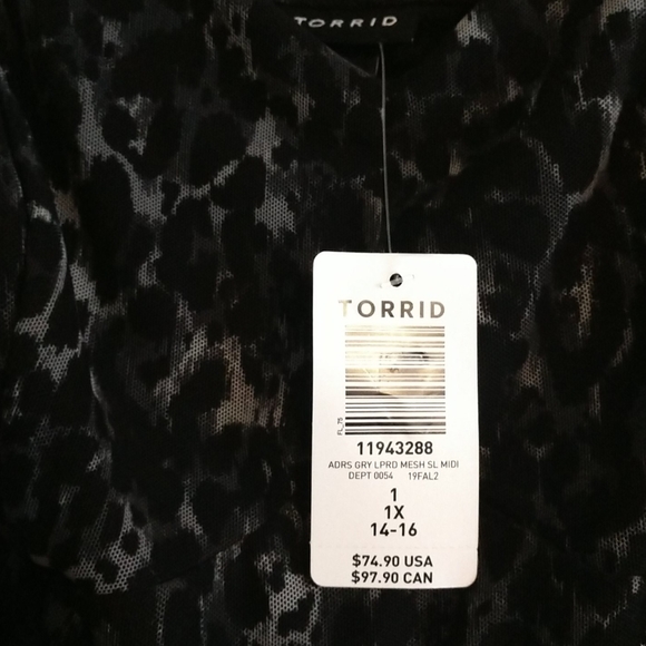 B15- TORRID FIT & FLAIR Leopard Print Dress. Size:1 Bust:19”-stretches to 22”. - Picture 5 of 14